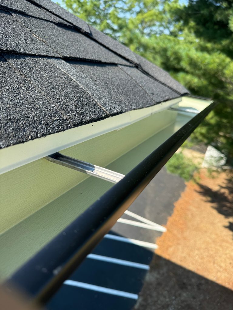 Professional Gutter Replacement in O'Fallon, Illinois. Proper Gutter Company Installation