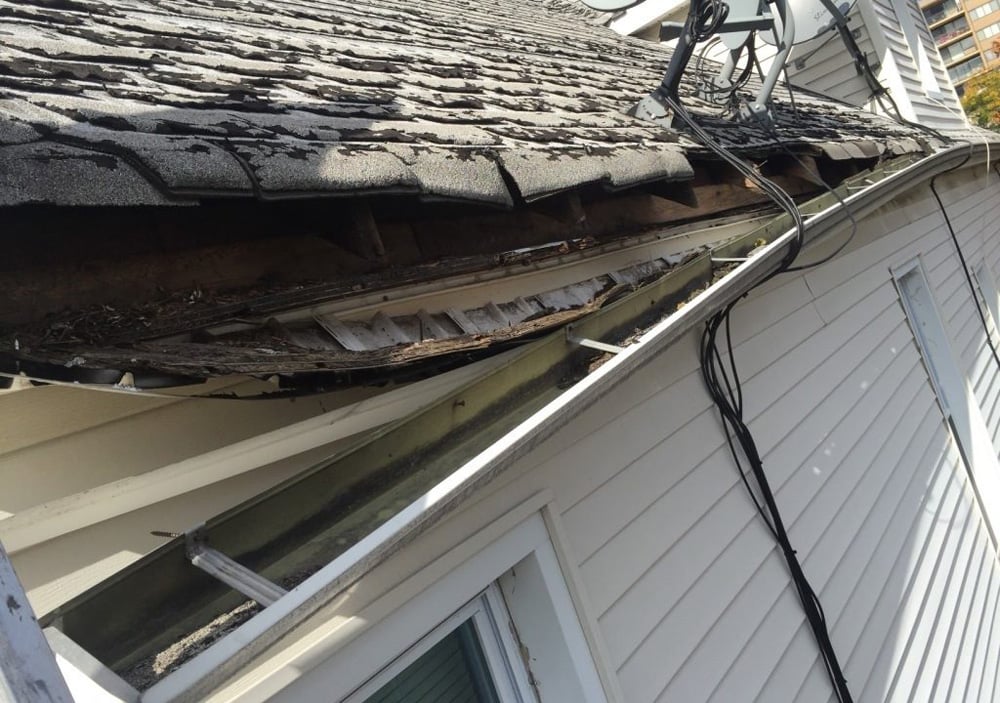 Damaged Gutter Repair in the Belleville, IL Area